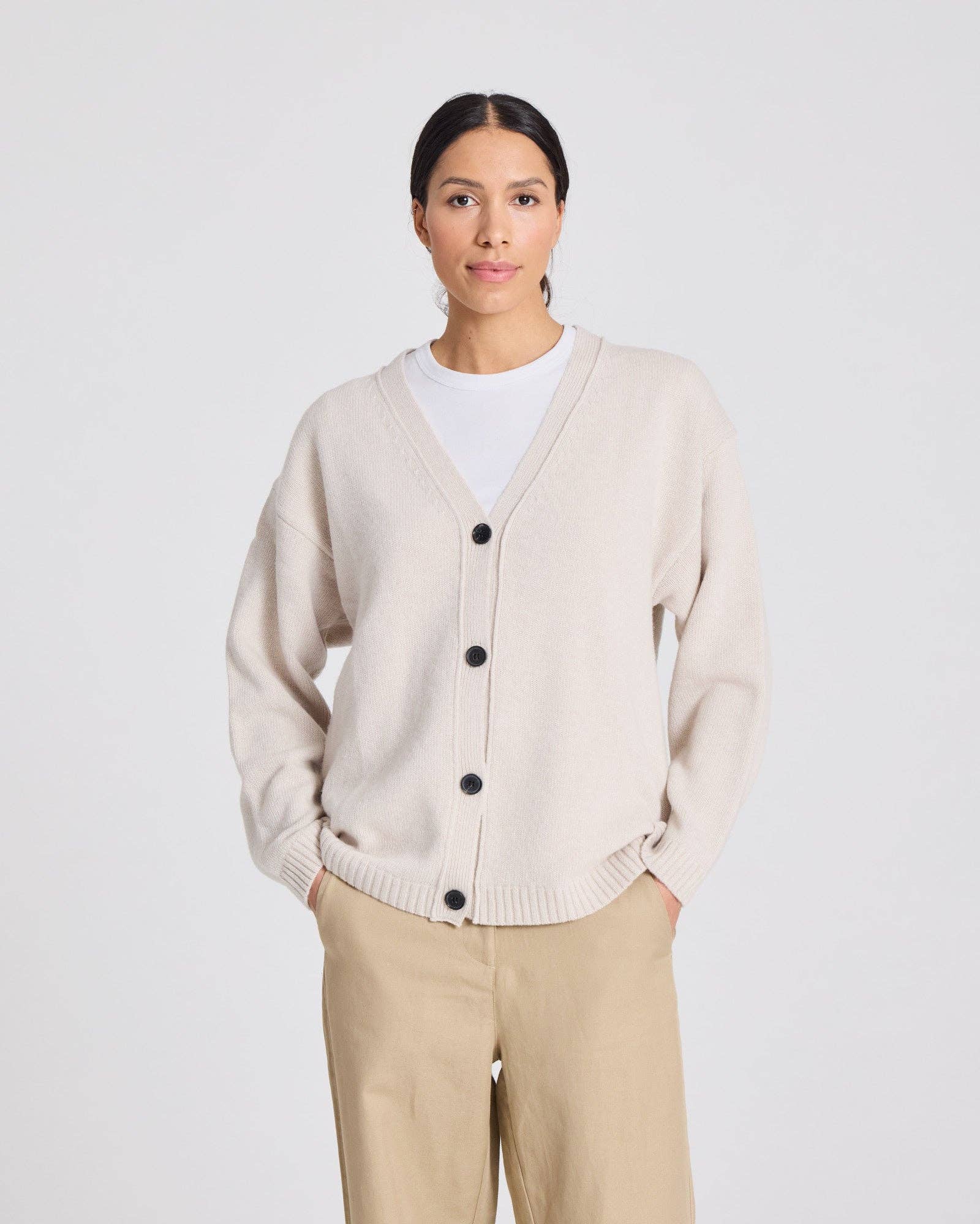 Edith Lambswool Cardigan
