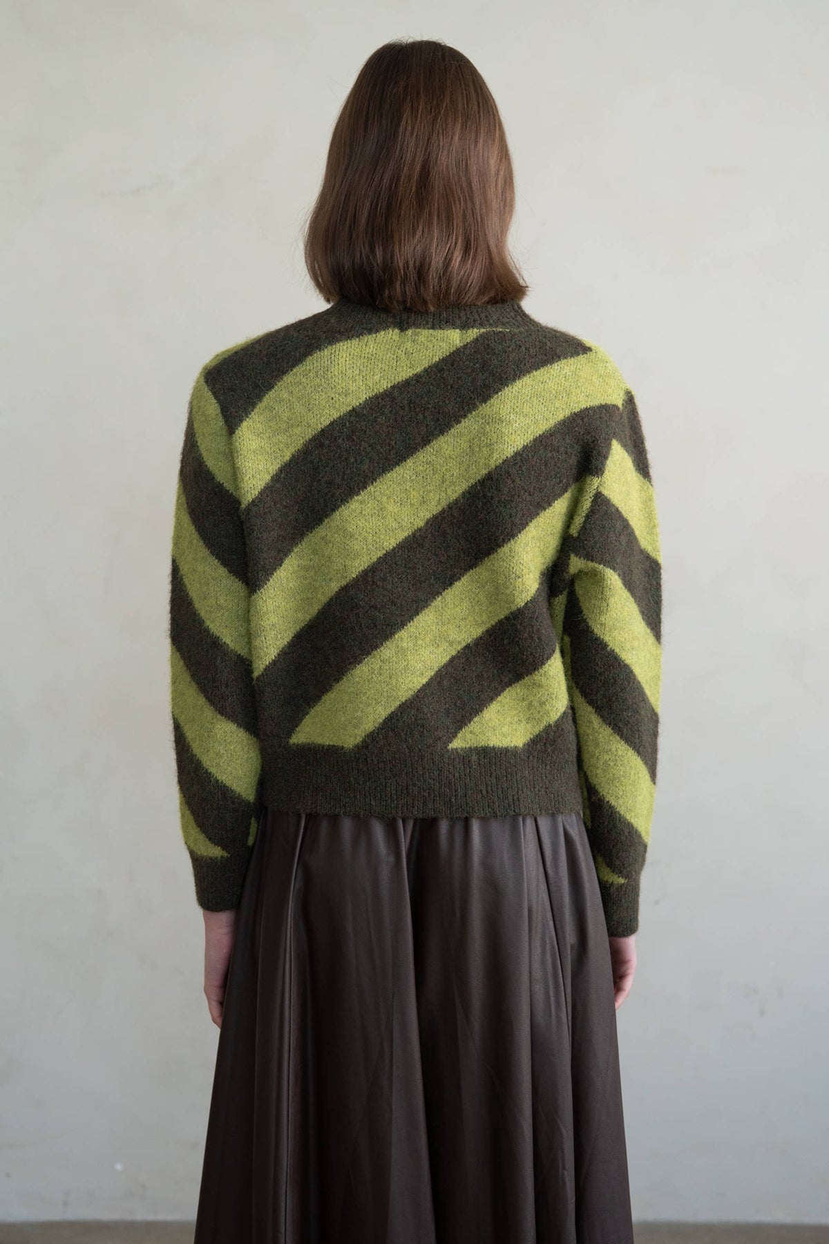 BOLD DIAGONAL STRIPE SWEATER