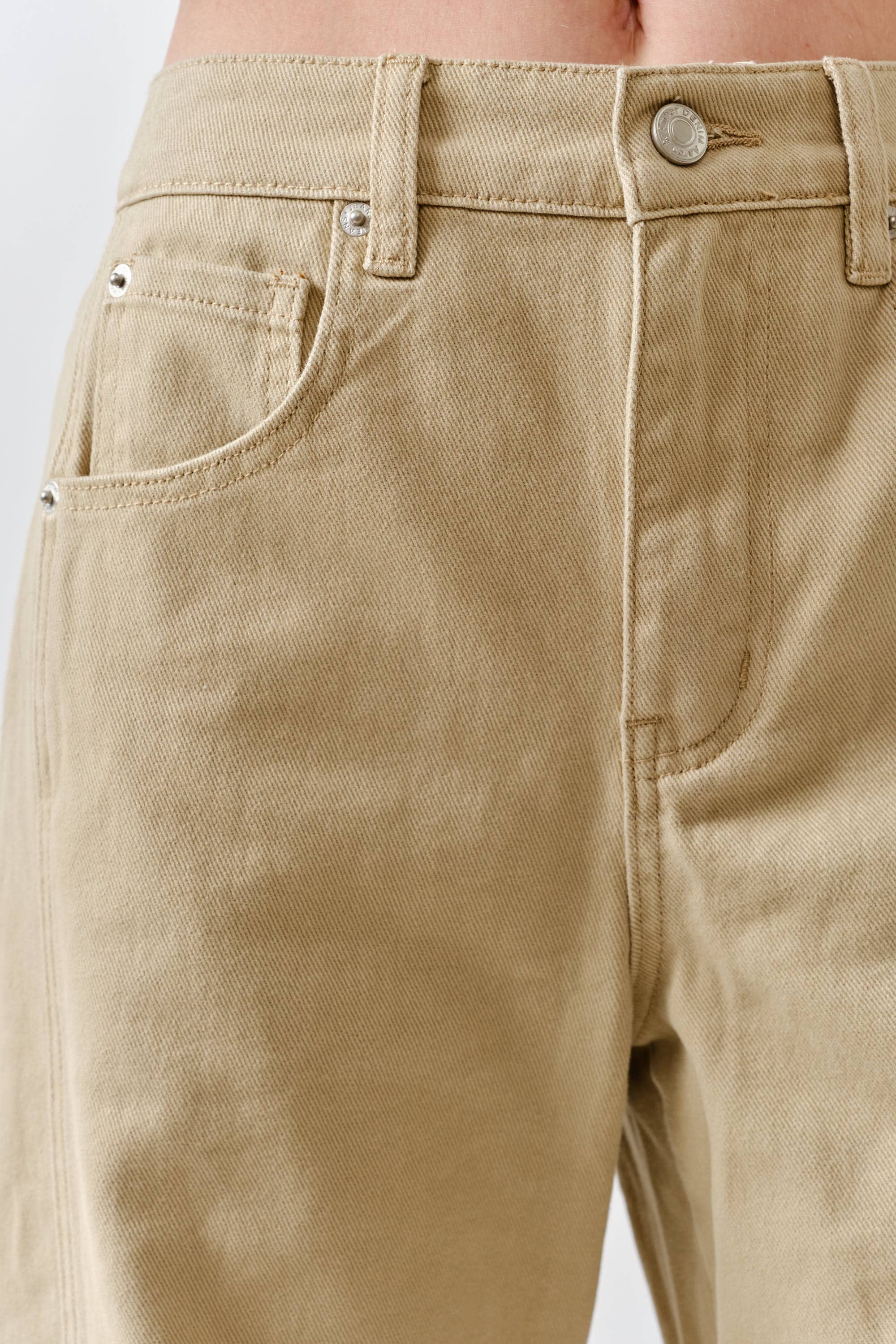 SLOUCHY BARREL JEANS