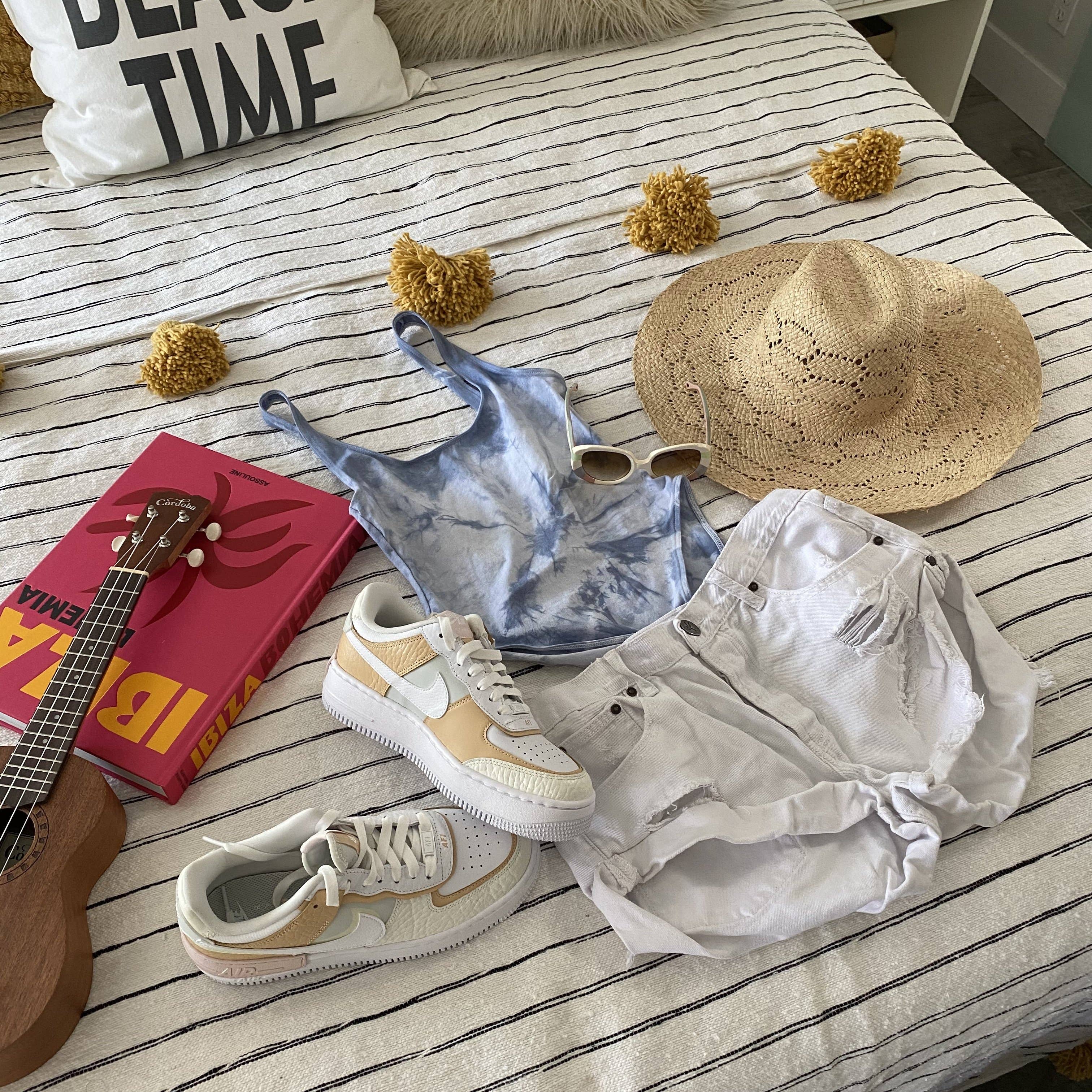 Day Dreamin' Bodysuit - Poolside