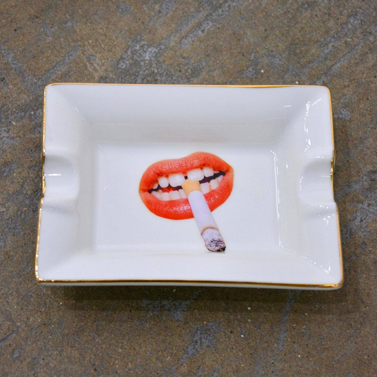 SMOKING SECTION ASHTRAY