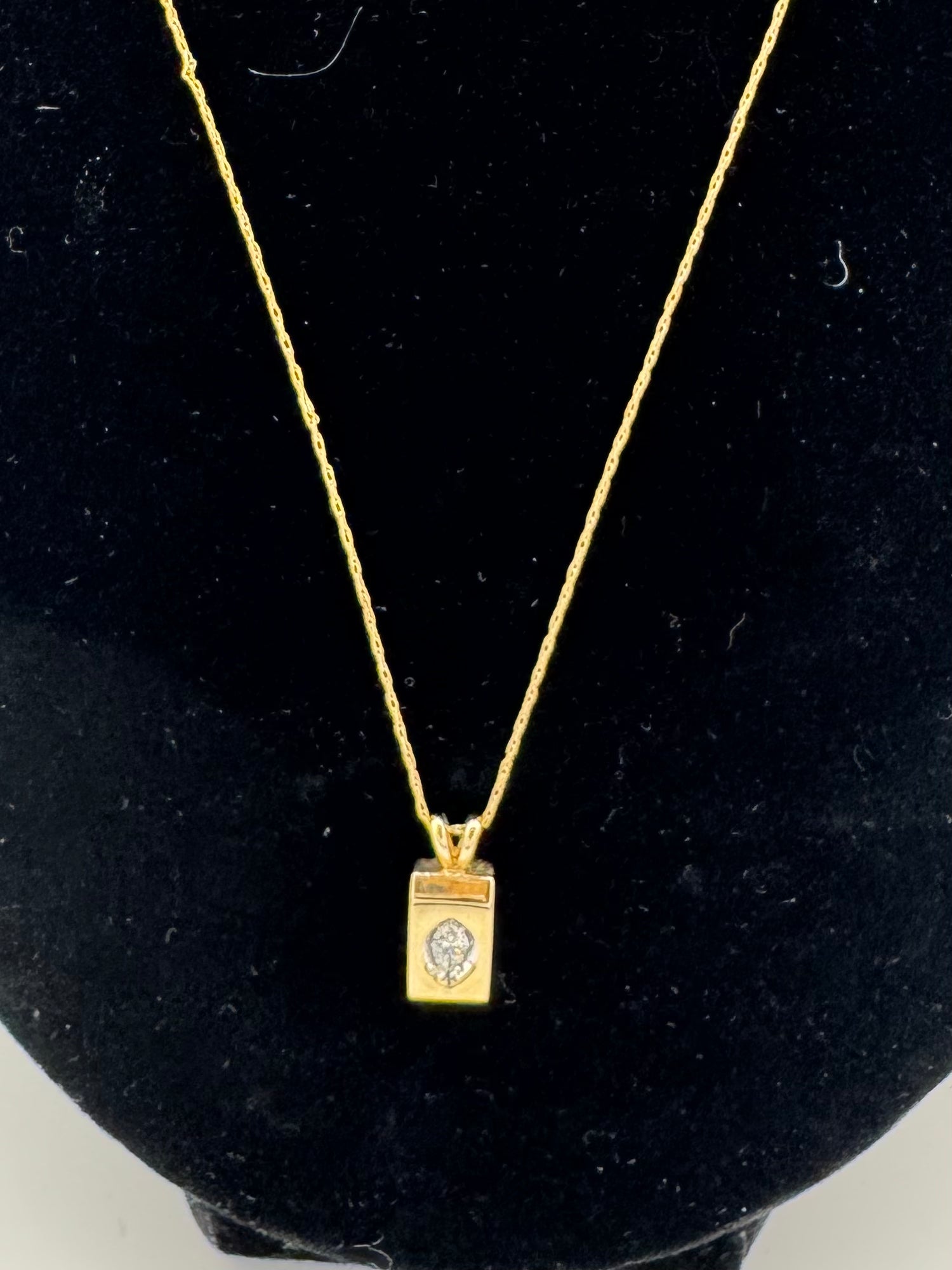 Marquise Diamond Solitaire + 20" chain