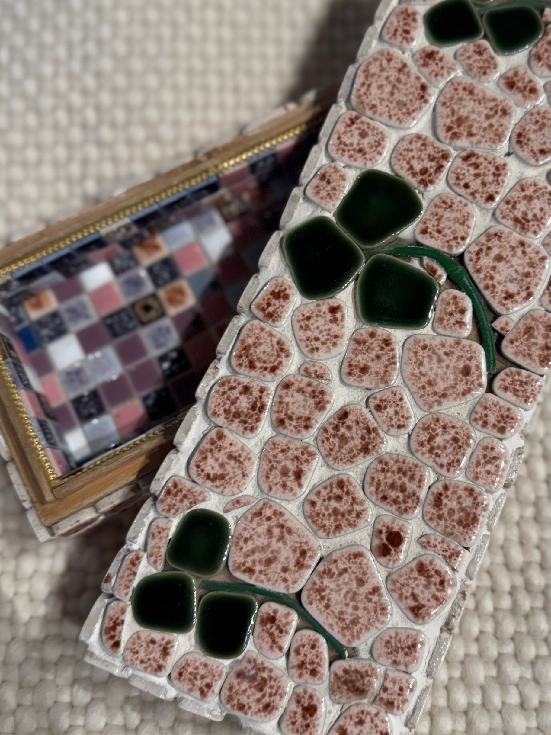 Three Clover Mosaic Tile Box