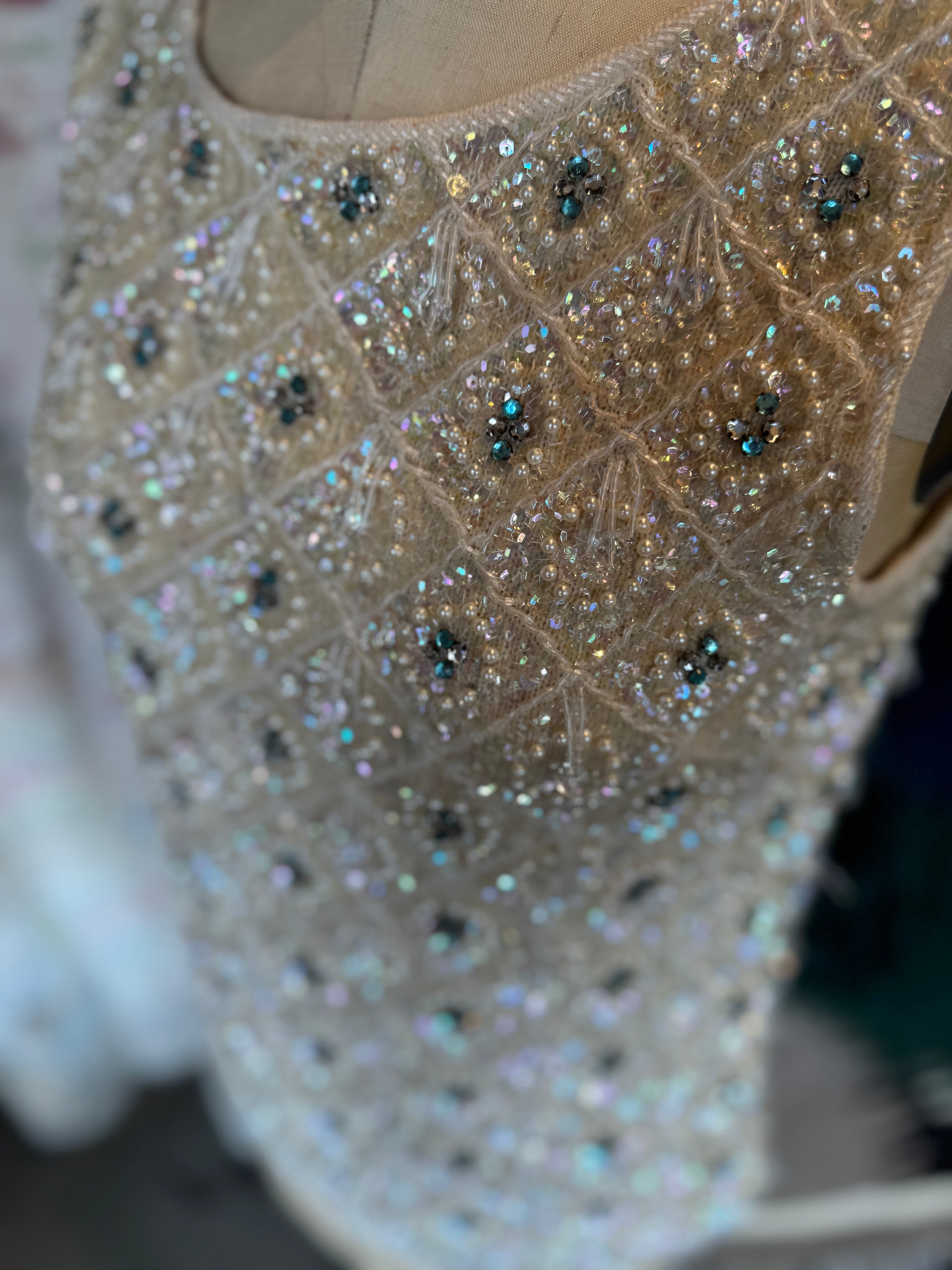 esc. Beaded Wool Shell