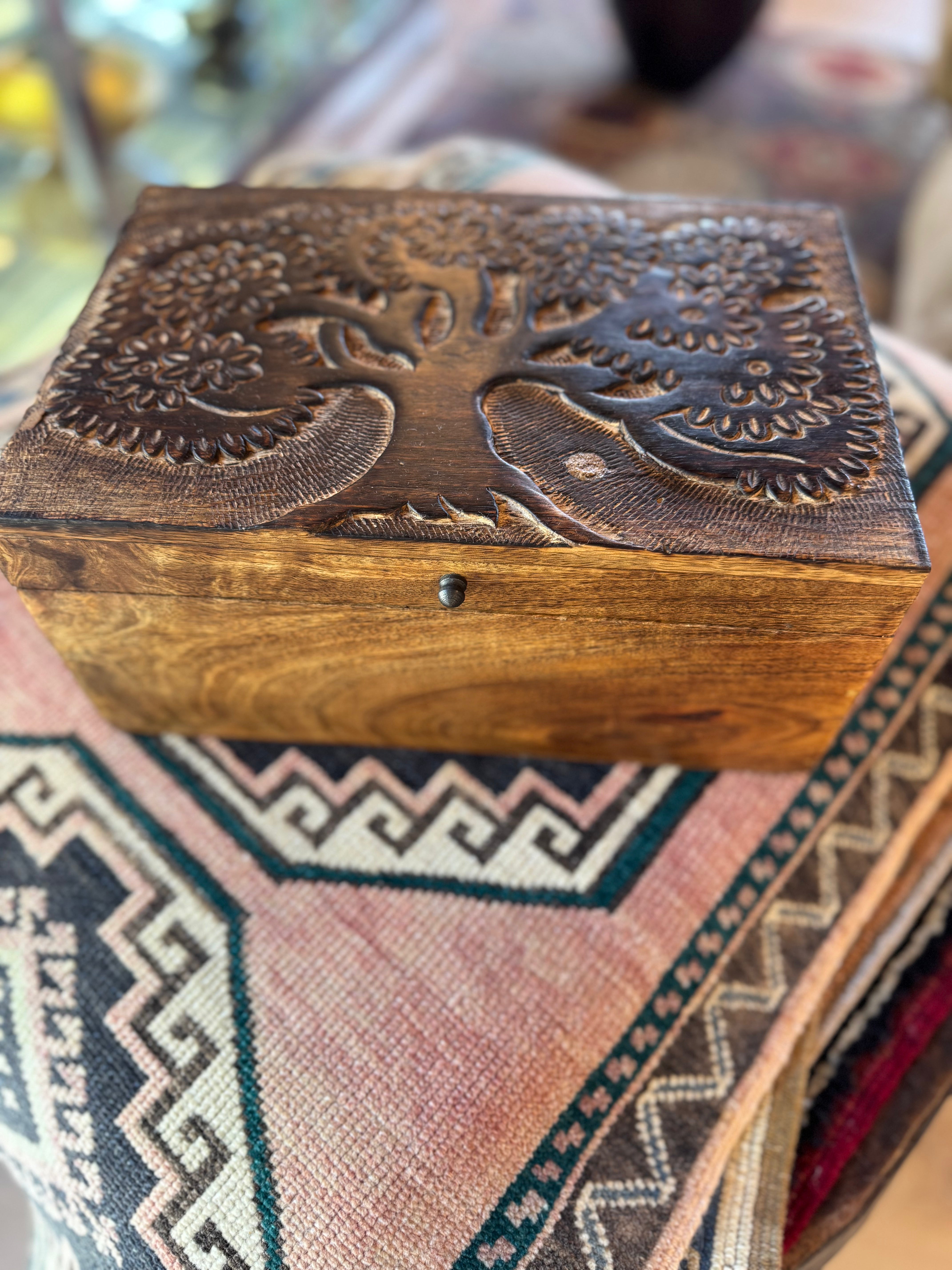 esc. Tree of Life Keepsake Box