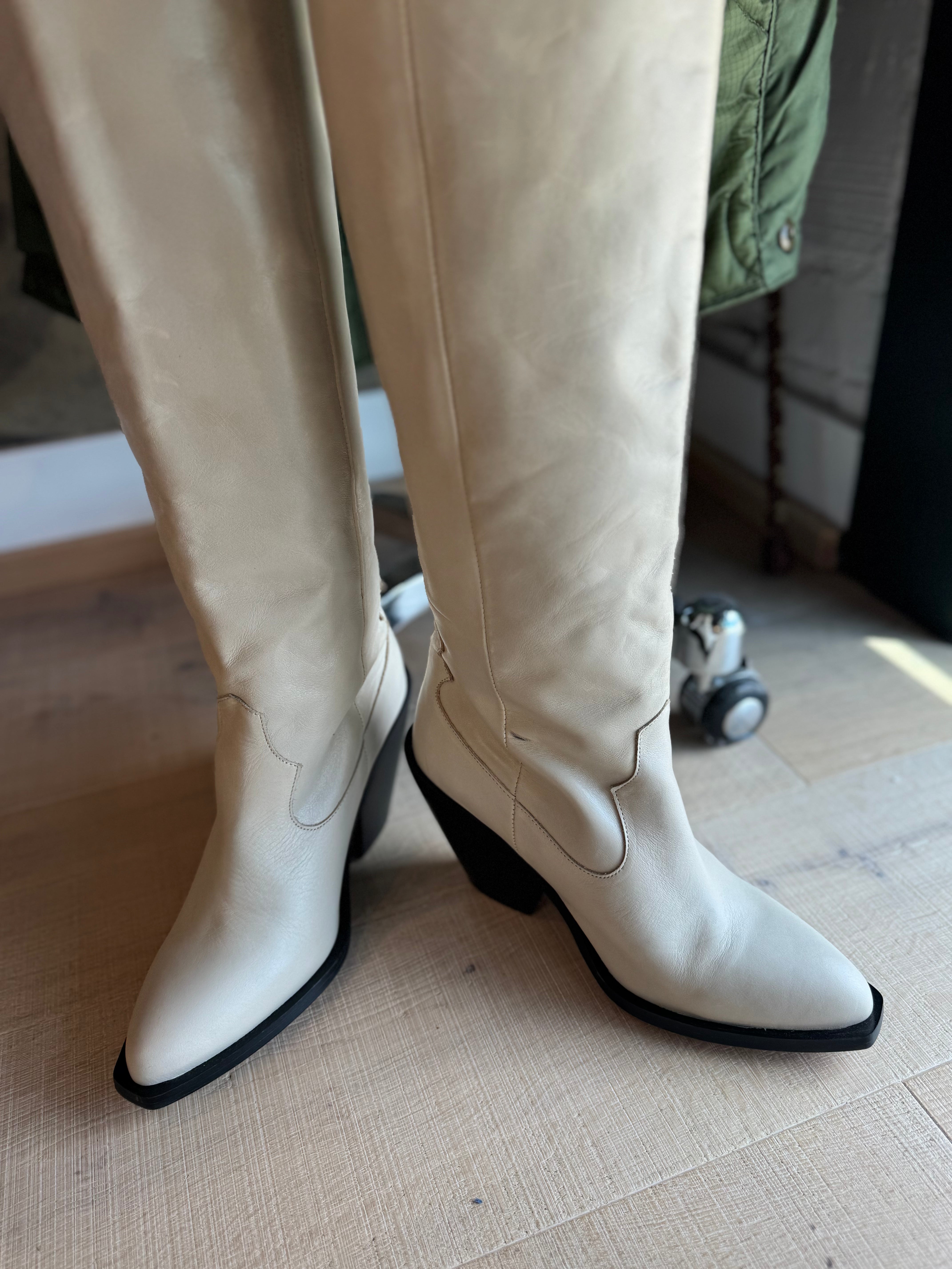 Tall Shaft Cream Cowboy Boots