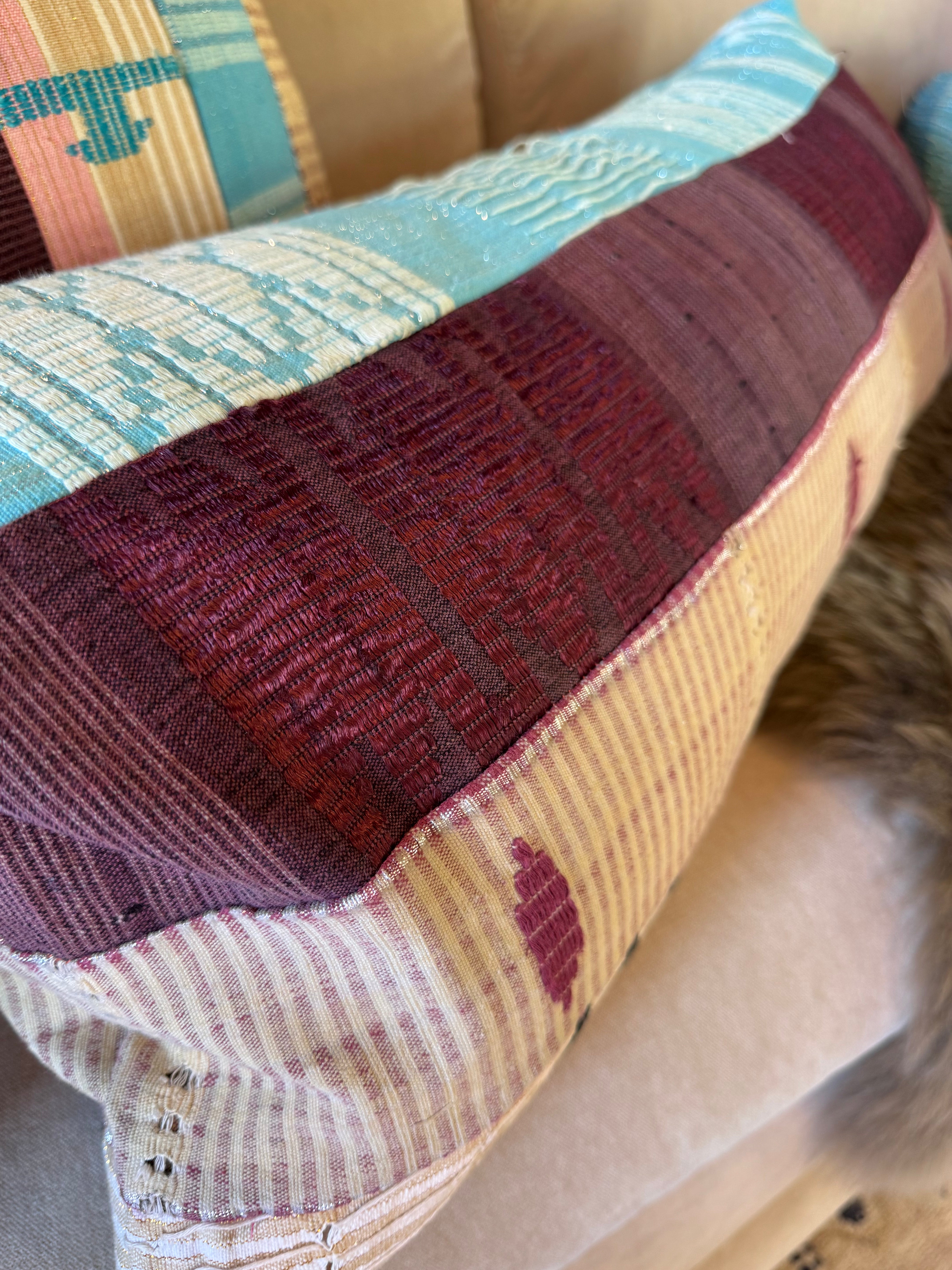 esc. kente cloth 30x10 lumbar