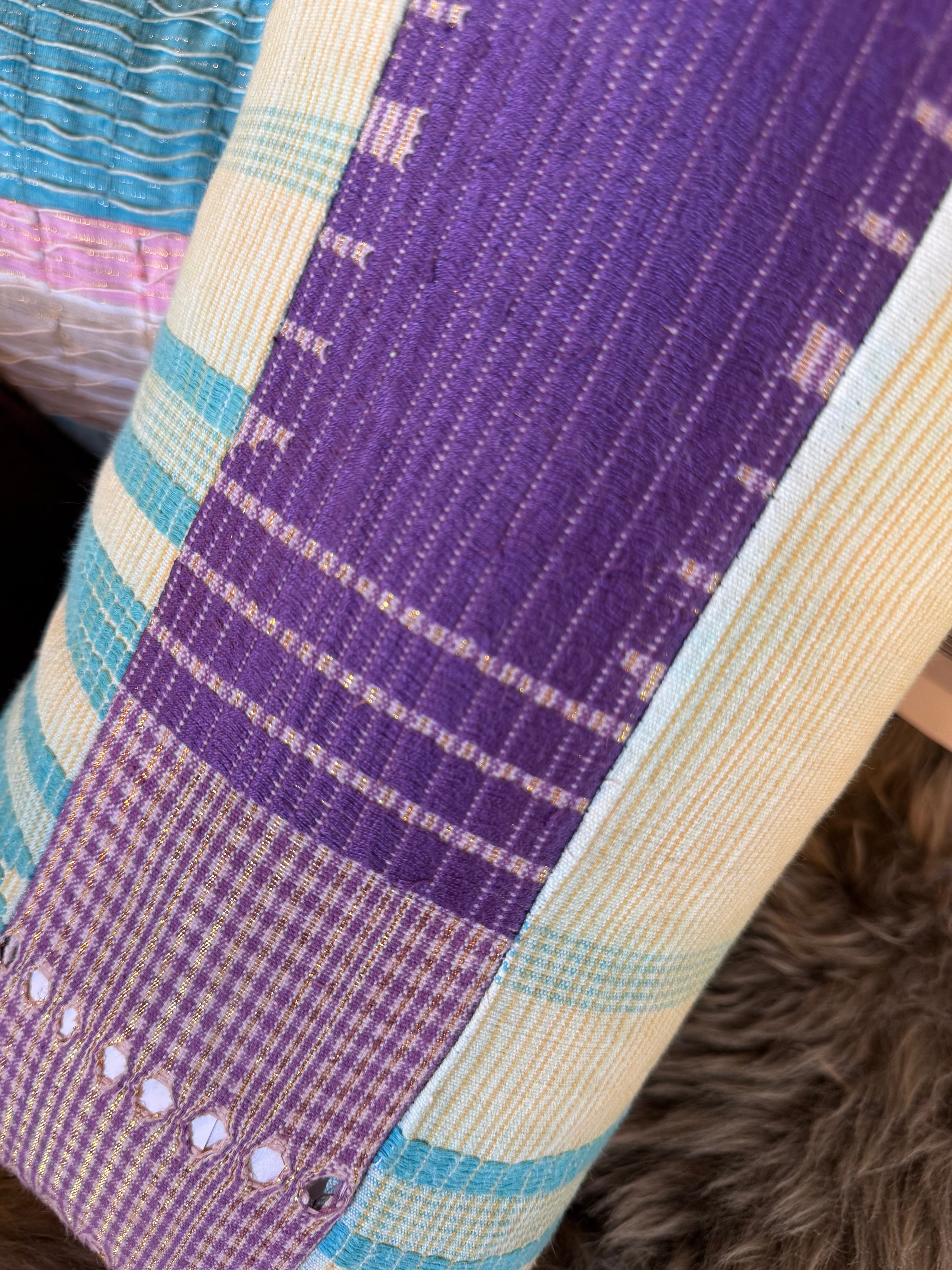 esc. kente cloth 16x9 lumbar