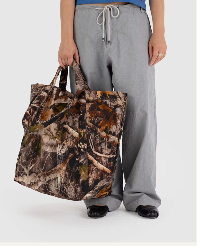 Baggu Travel Cloud Bag