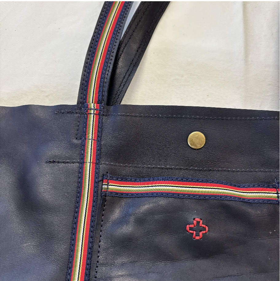 by elke Large Navy Veg Tanned Tote & Clutch