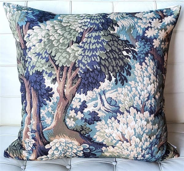 Somerset Woods Pillow + Down insert 20"x20"