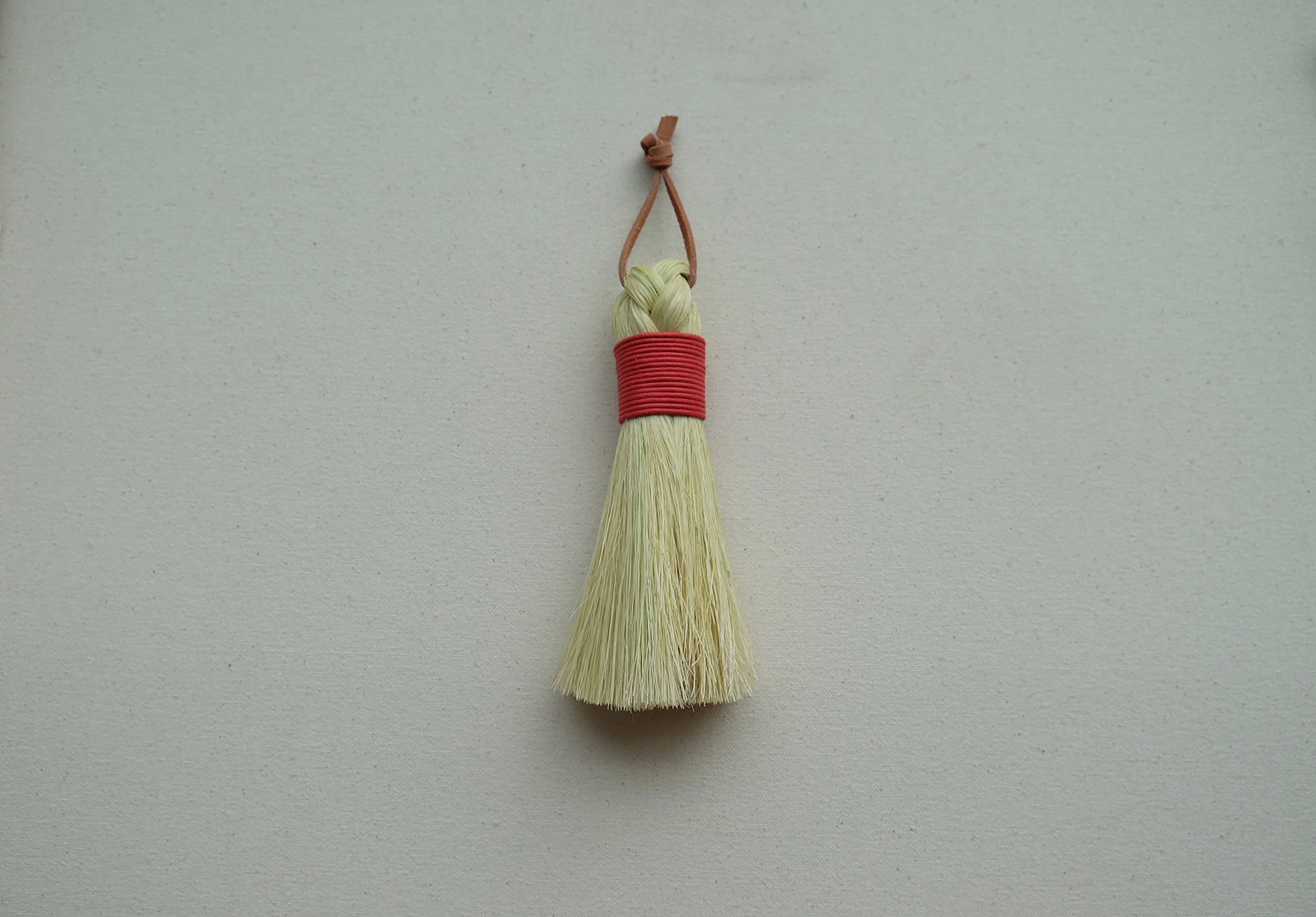 Handmade Round Whisk Table Broom