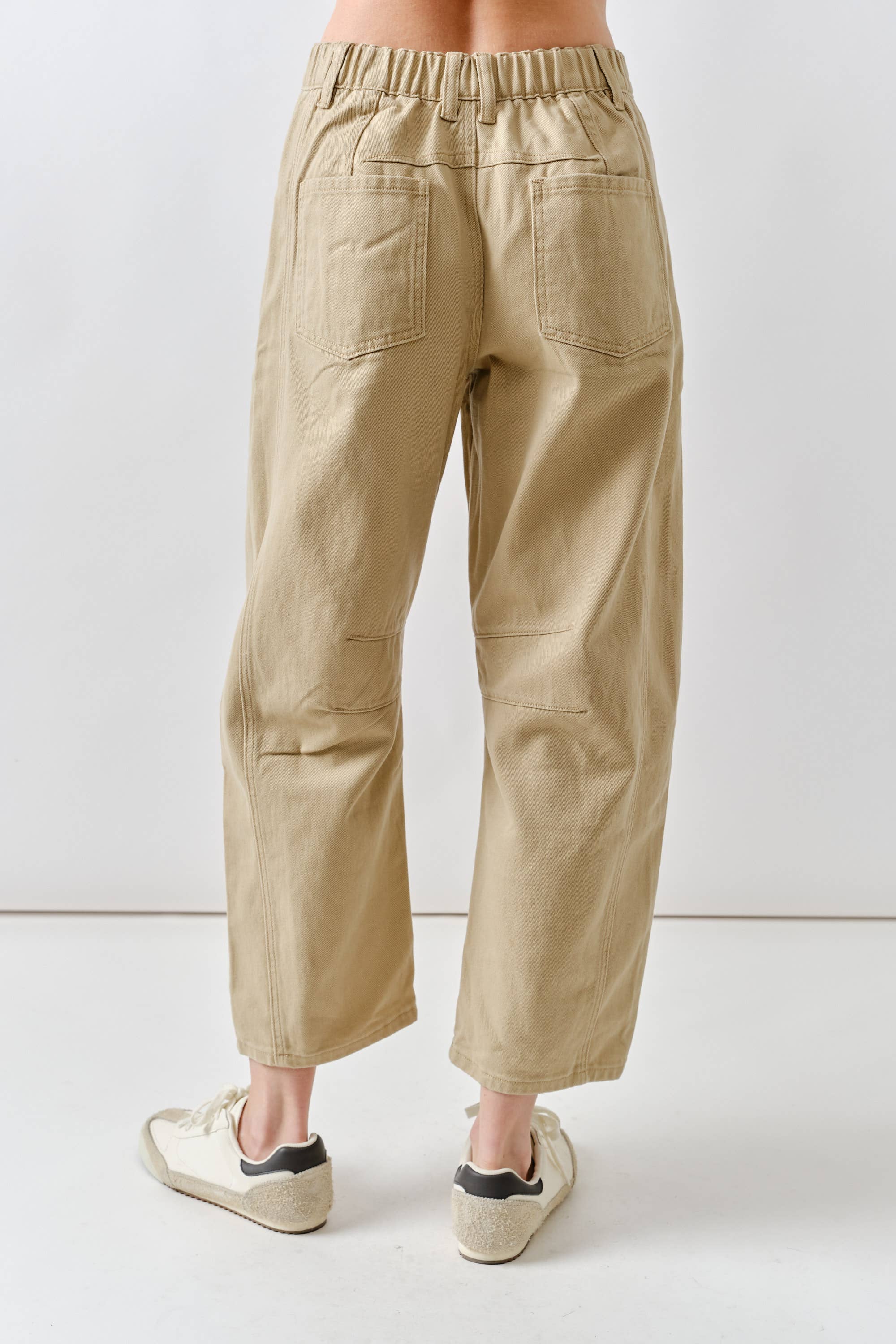 SLOUCHY BARREL JEANS