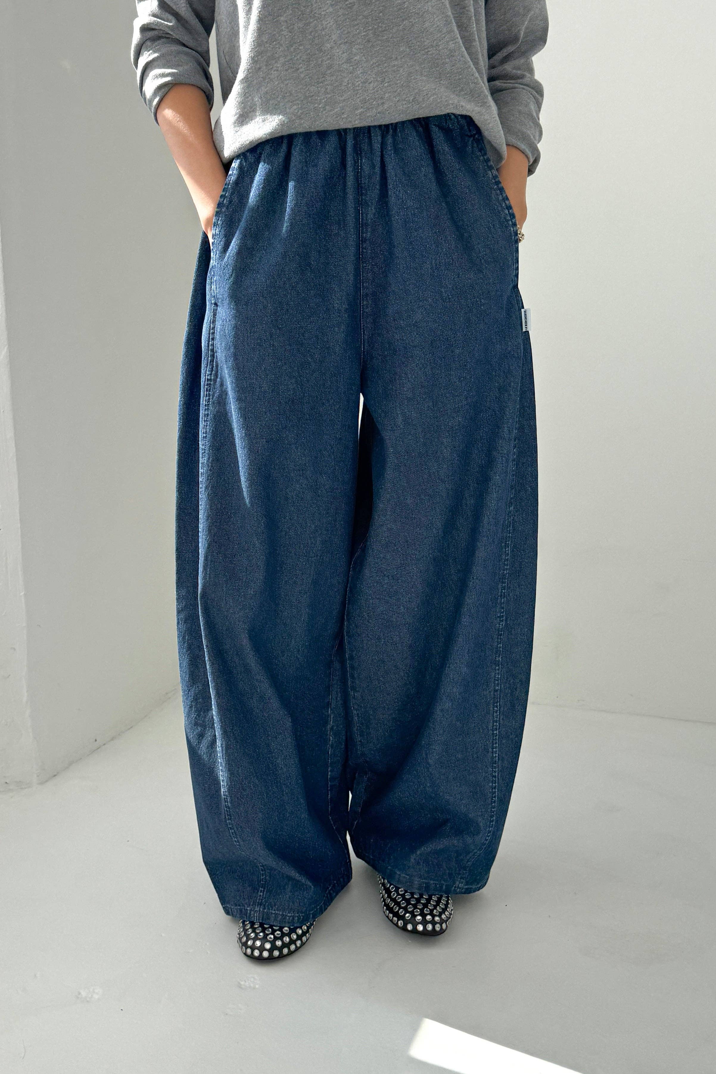 Parachute Pants in Denim Blue