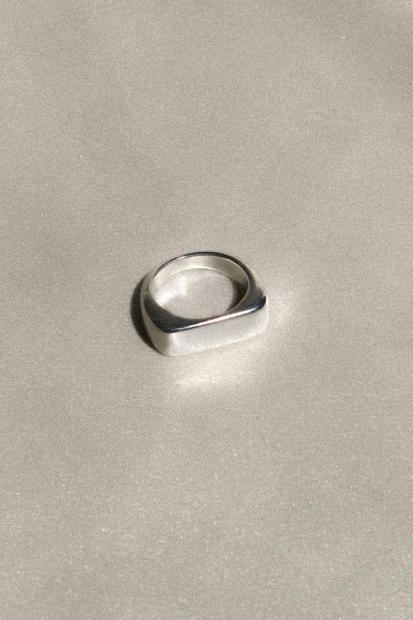 Shadow Ring by Elise Estelle