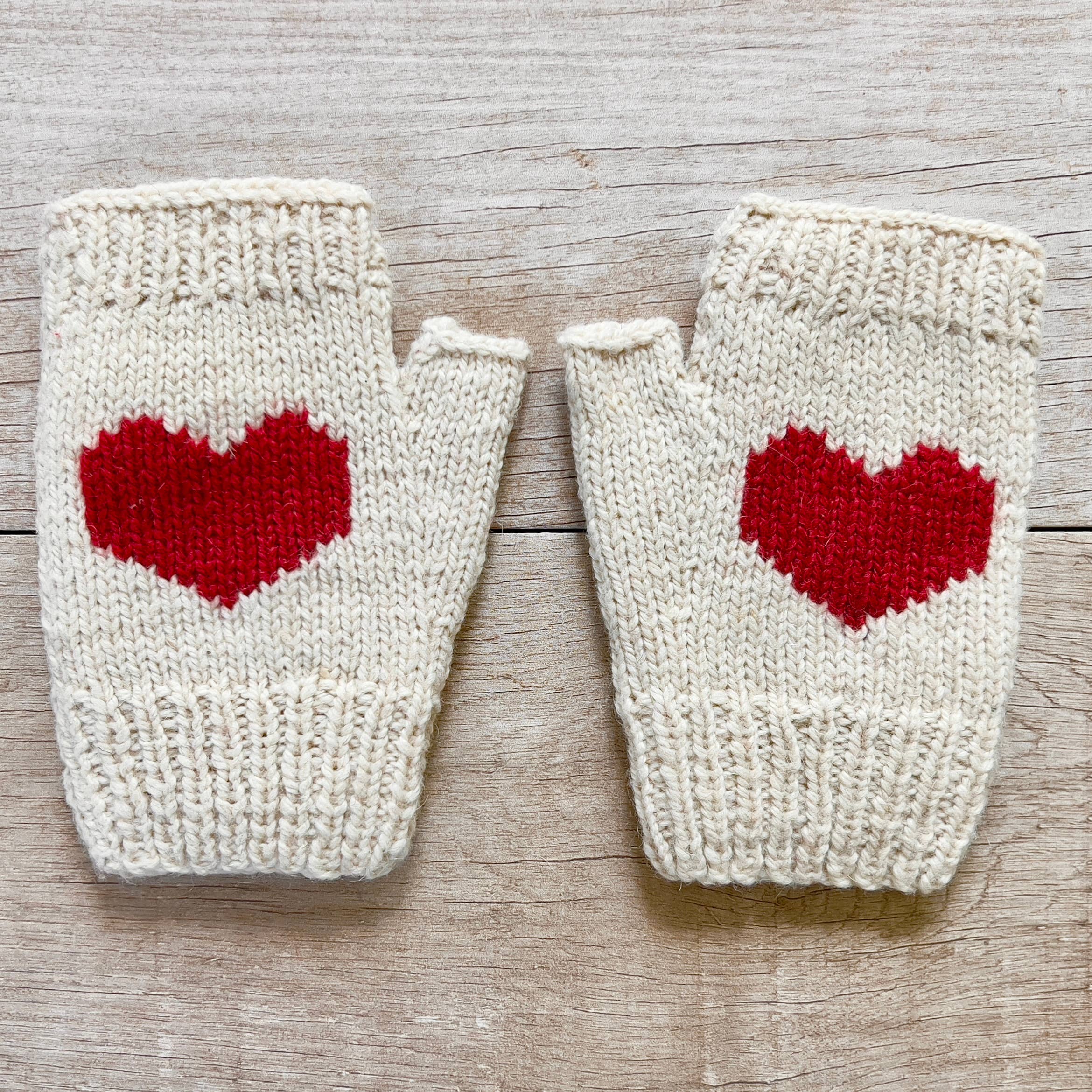 Alpaca Fingerless Gloves Cream+Red Heart