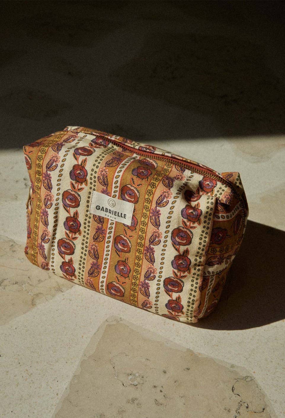 Flores Toiletry Bag