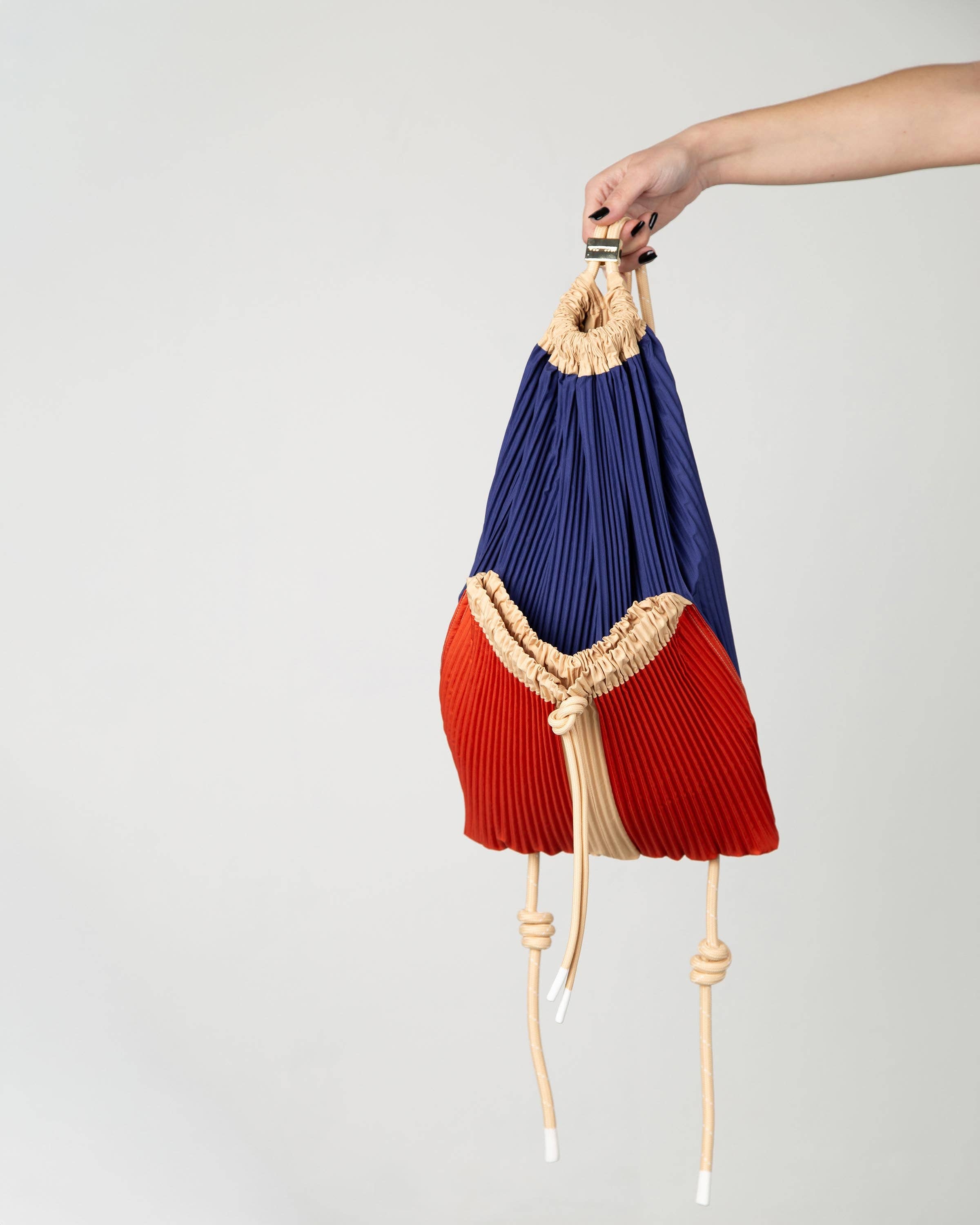 ROSSANA BACKPACK by Multitudes