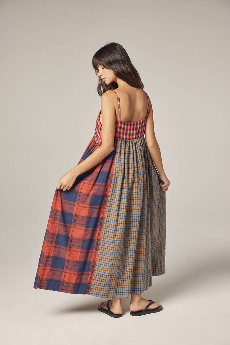 Plaid Folklore Midi Dress