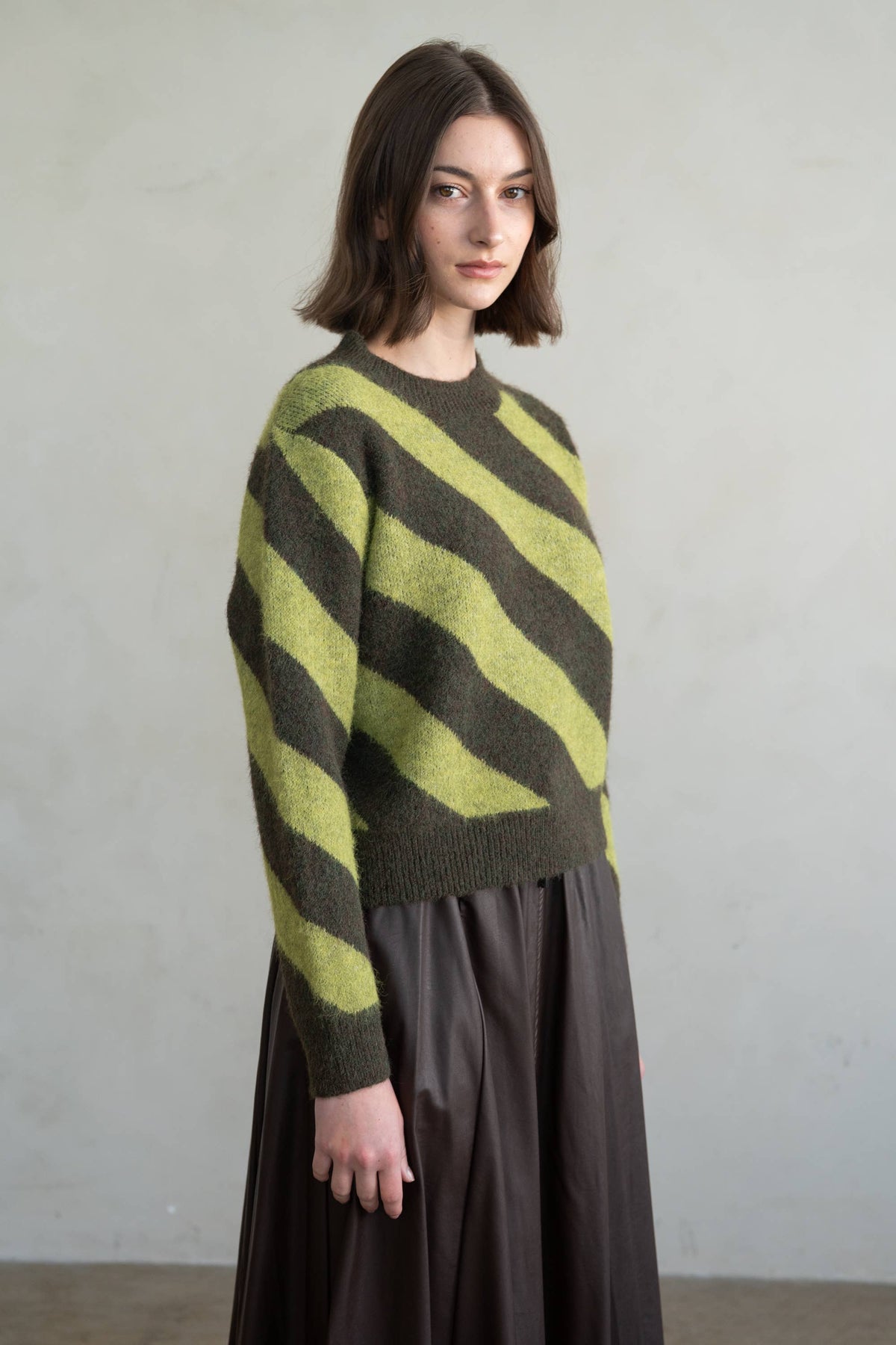BOLD DIAGONAL STRIPE SWEATER