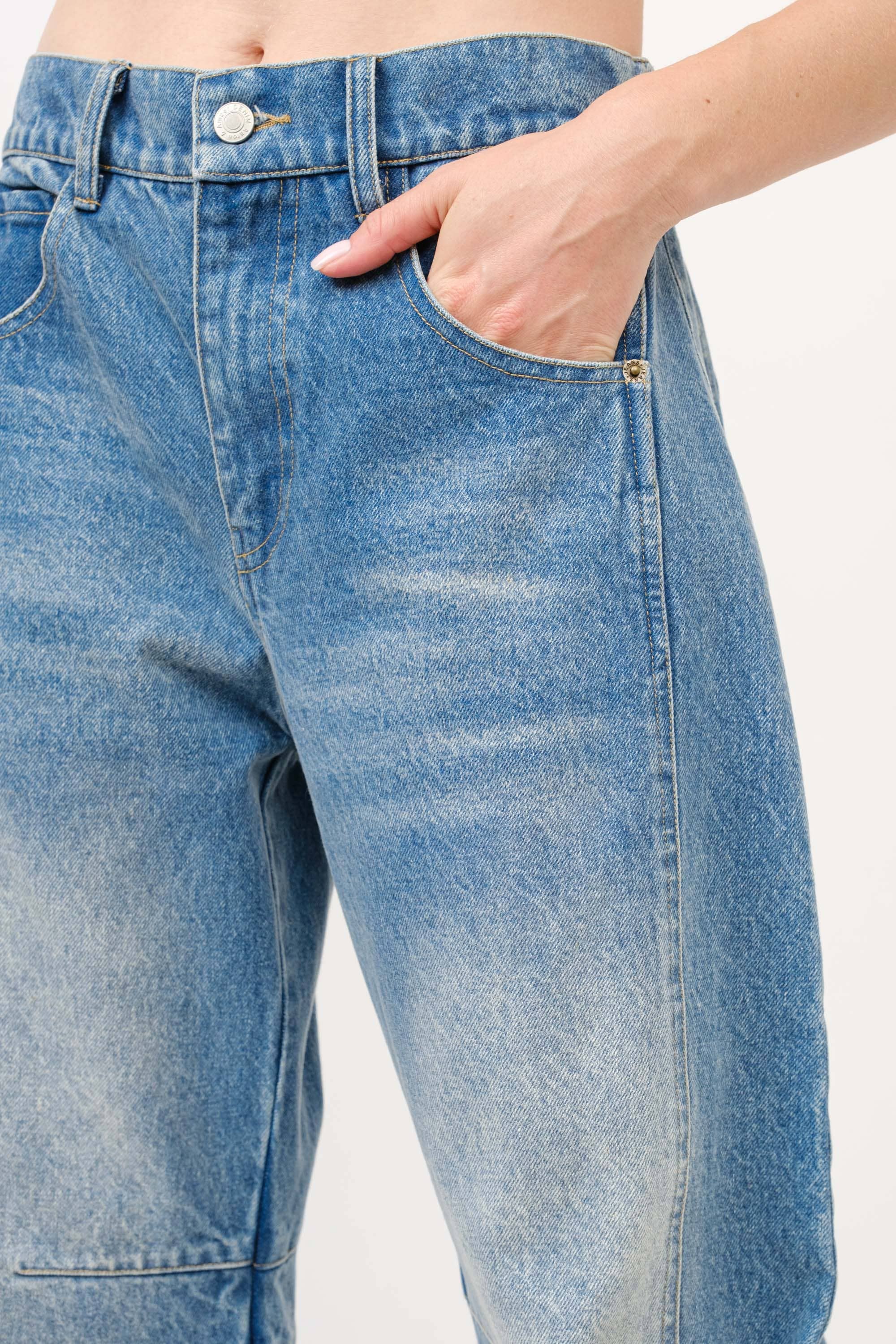 SLOUCHY BARREL JEANS