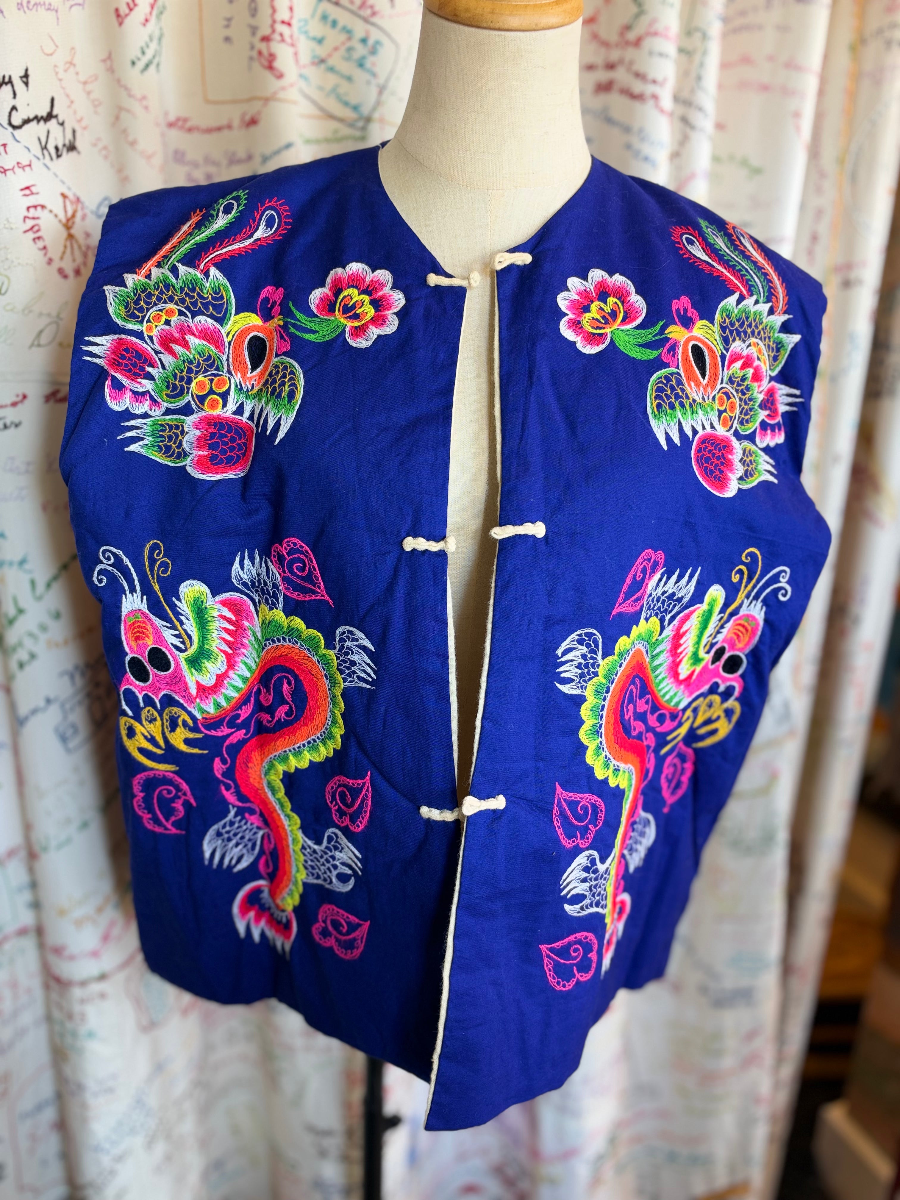 Bai Jia Bei Folk Art Vest