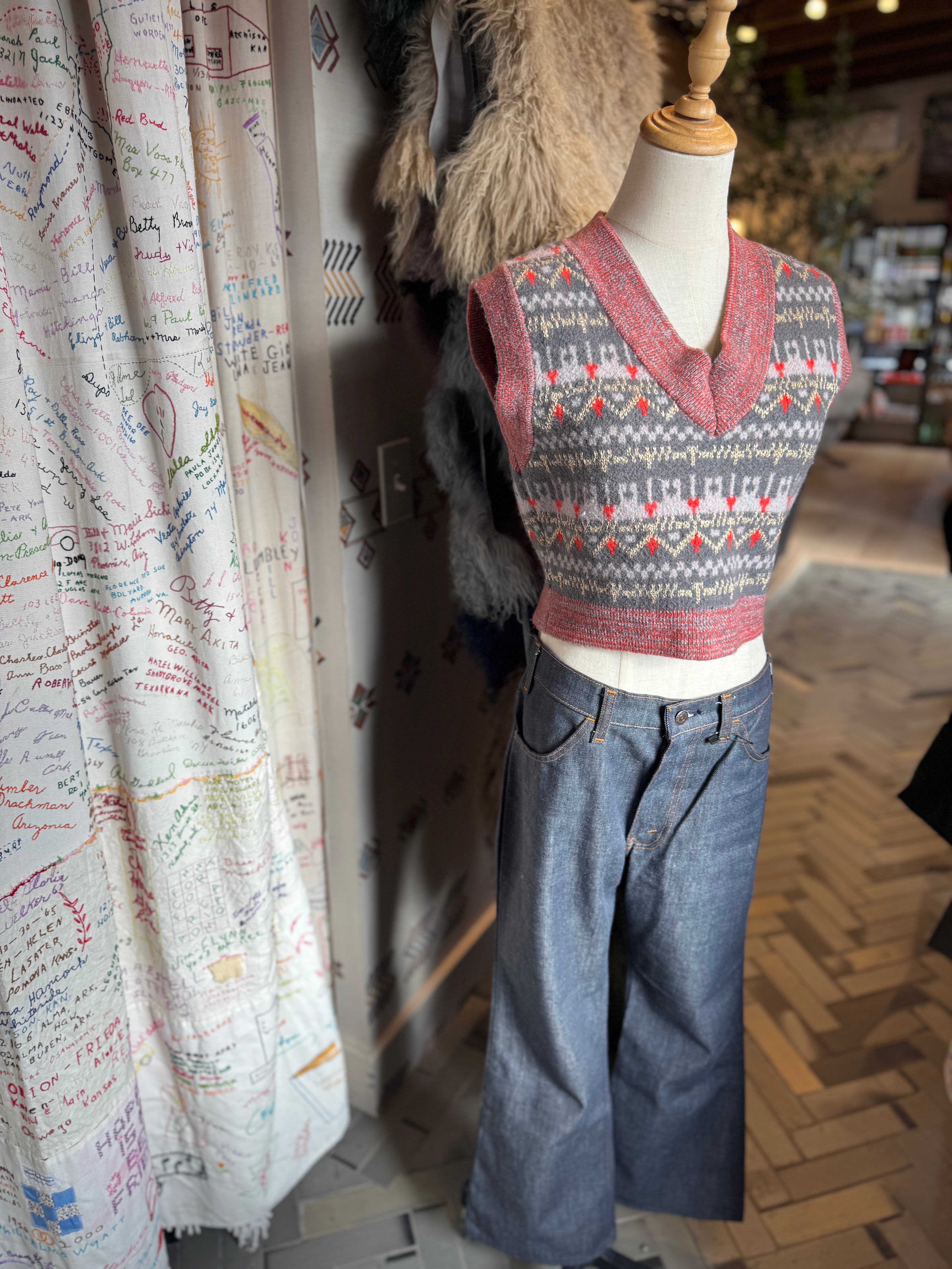 Cropped Sweater Vest