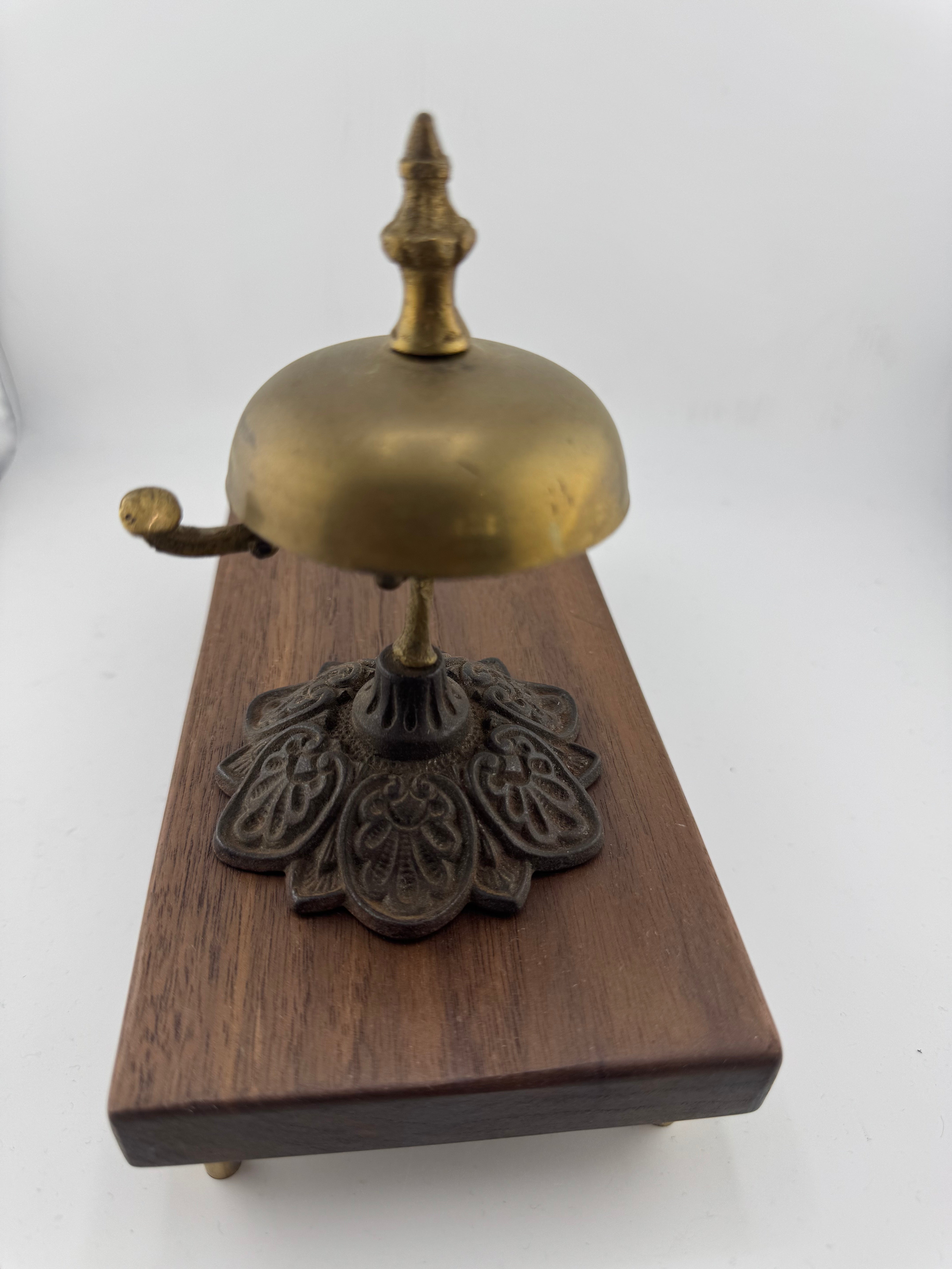 esc. Vintage Brass Hotel Bell