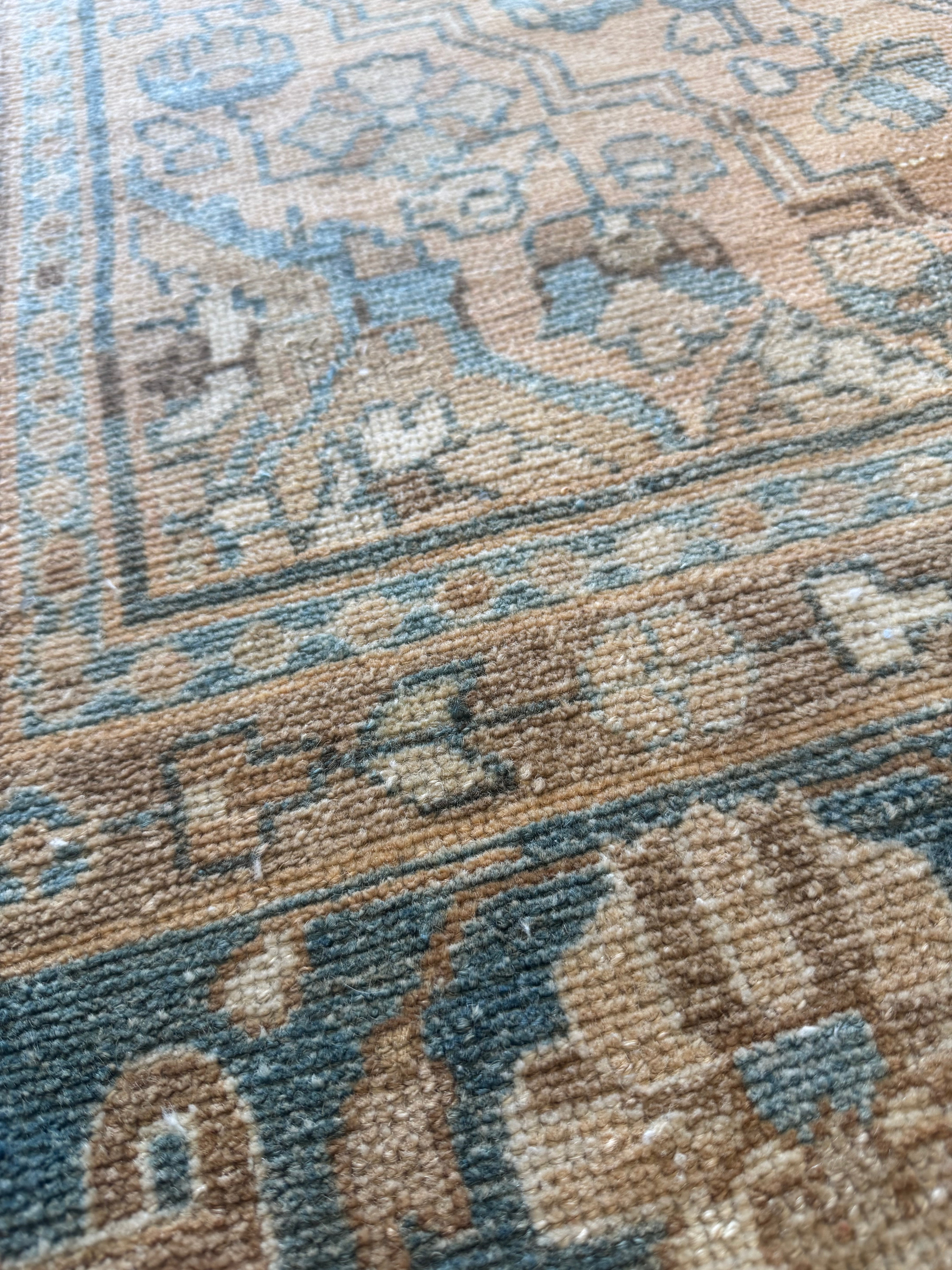 Vintage Persian Rug #3984