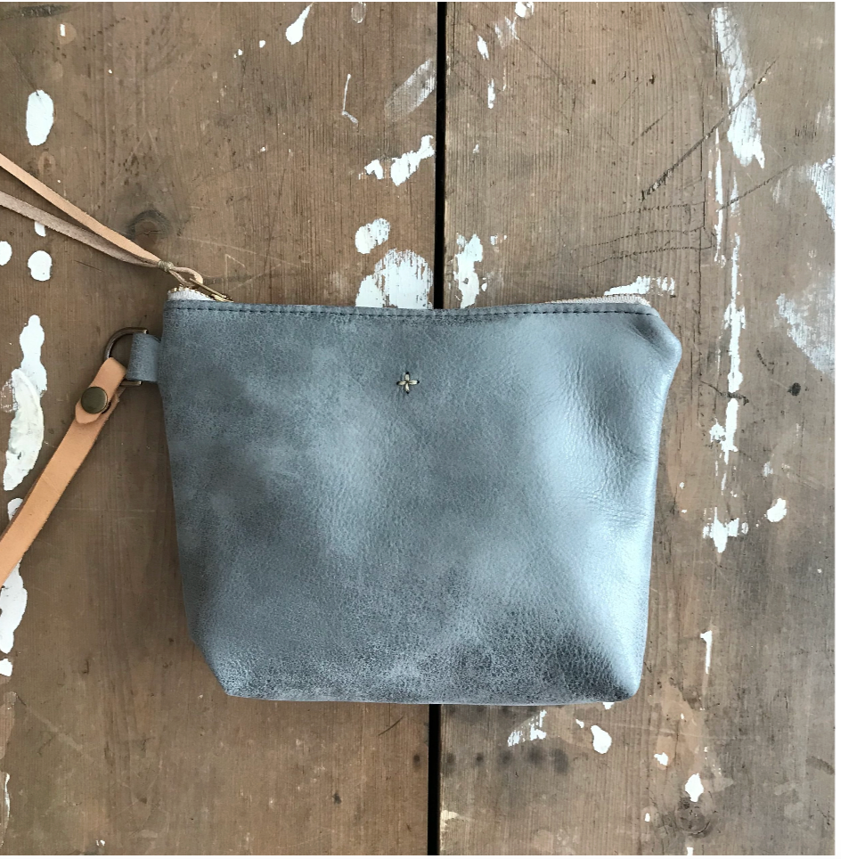 by elke Metallic Medium Pouch