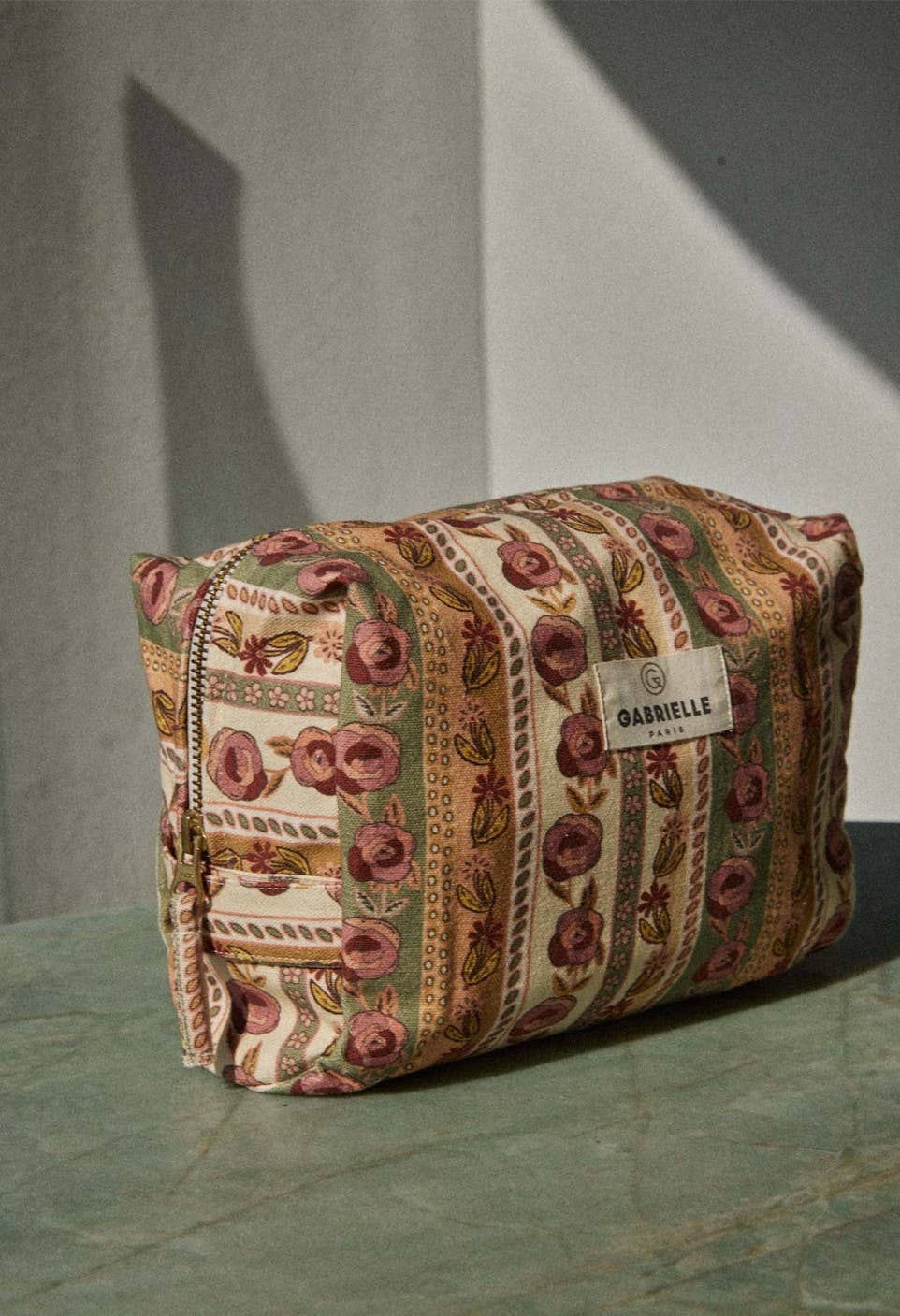 Flores Toiletry Bag