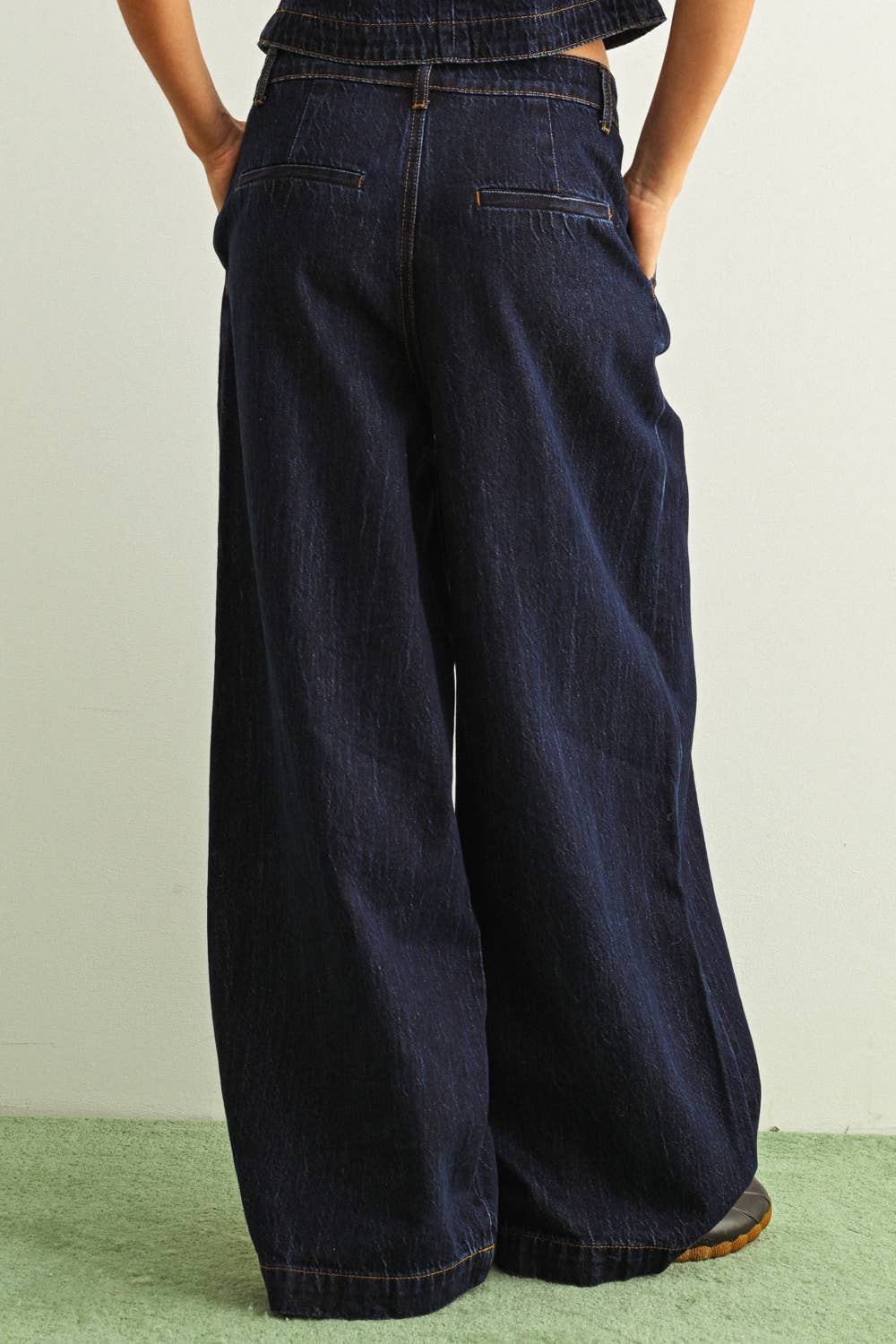 INDIGO WIDE LEG DENIM PANTS
